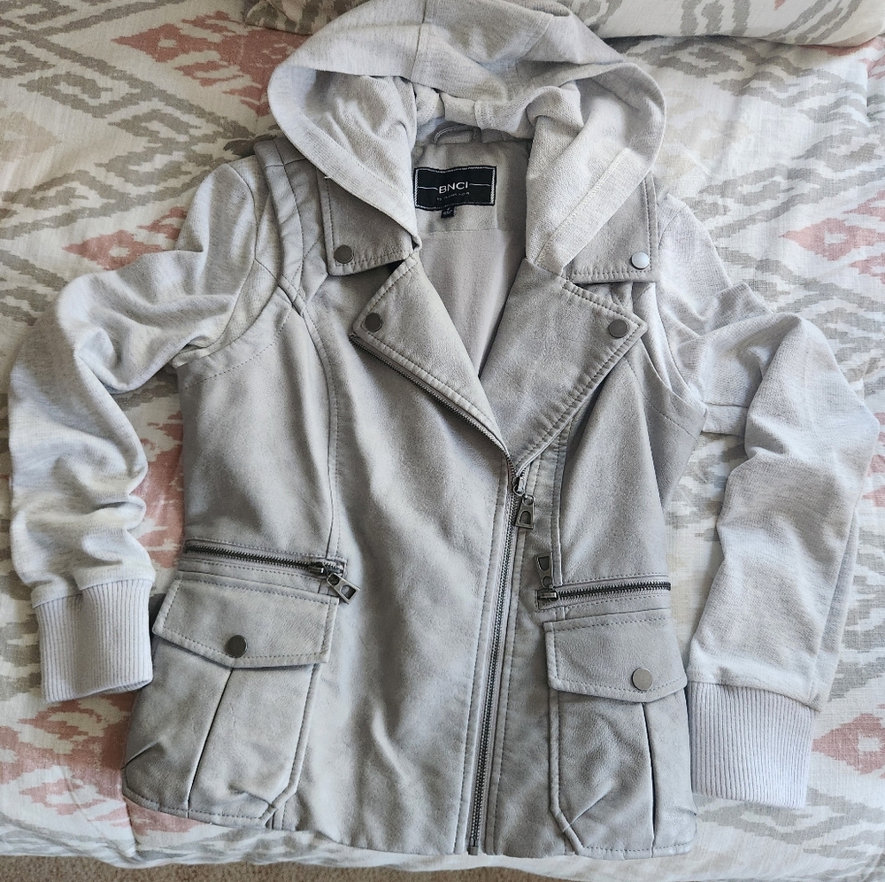 BNCI by Blanc Noir Faux Leather Jacket Vest with Hoodie Size Small Grey White